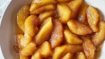 Traditional Southern Fried Apples