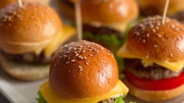 Mini Cheeseburgers