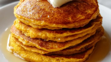 Pumpkin Greek Yogurt Pancakes