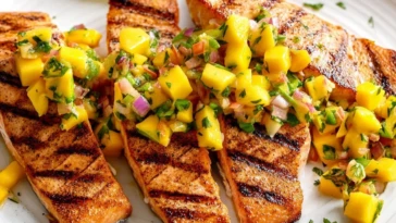 Easy Grilled Salmon with Mango Salsa