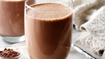 Healthy Chocolate Collagen Smoothie