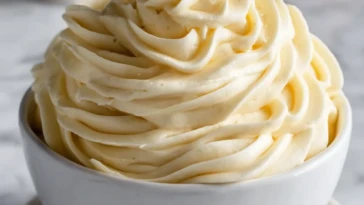 Vanilla Buttercream Frosting