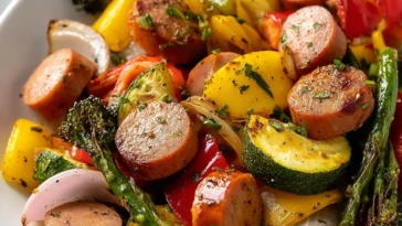 Easy Chicken Sausage and Veggies Sheet Pan