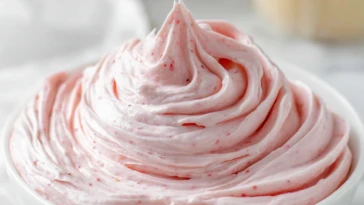 Strawberry Marshmallow Frosting