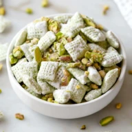 Easy Pistachio Puppy Chow