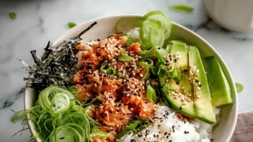 Sesame Spicy Tuna Rice Bowl