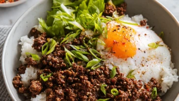 Quick and Easy Korean Ground Beef Bowl