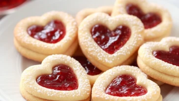 Sweet Heart Jam Cookies